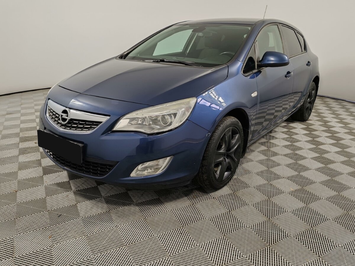 Opel Astra J, 2010