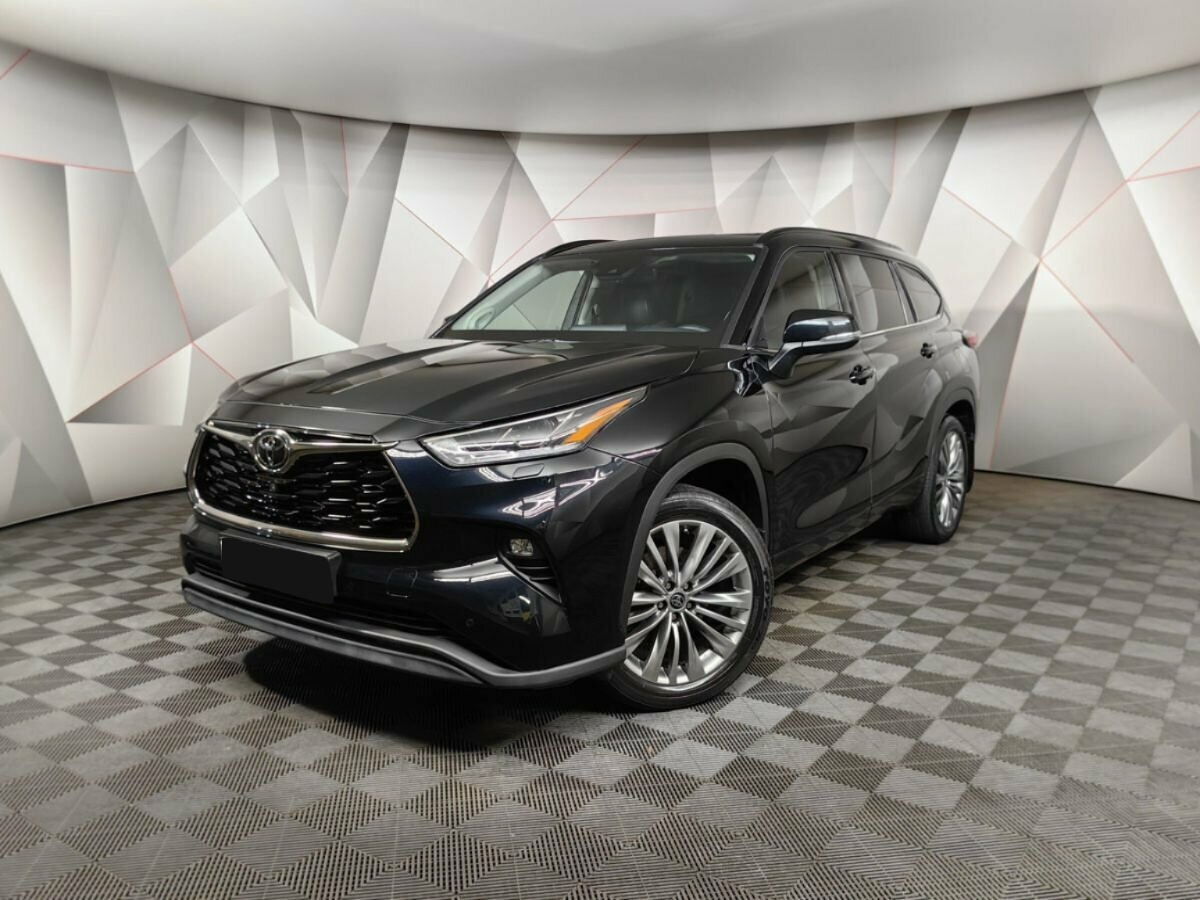 Toyota Highlander IV (U70), 2021