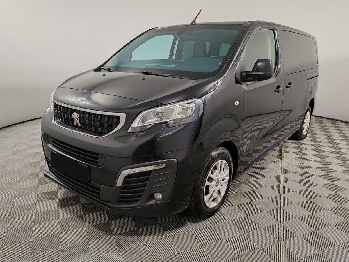 Peugeot Traveller I, 2020