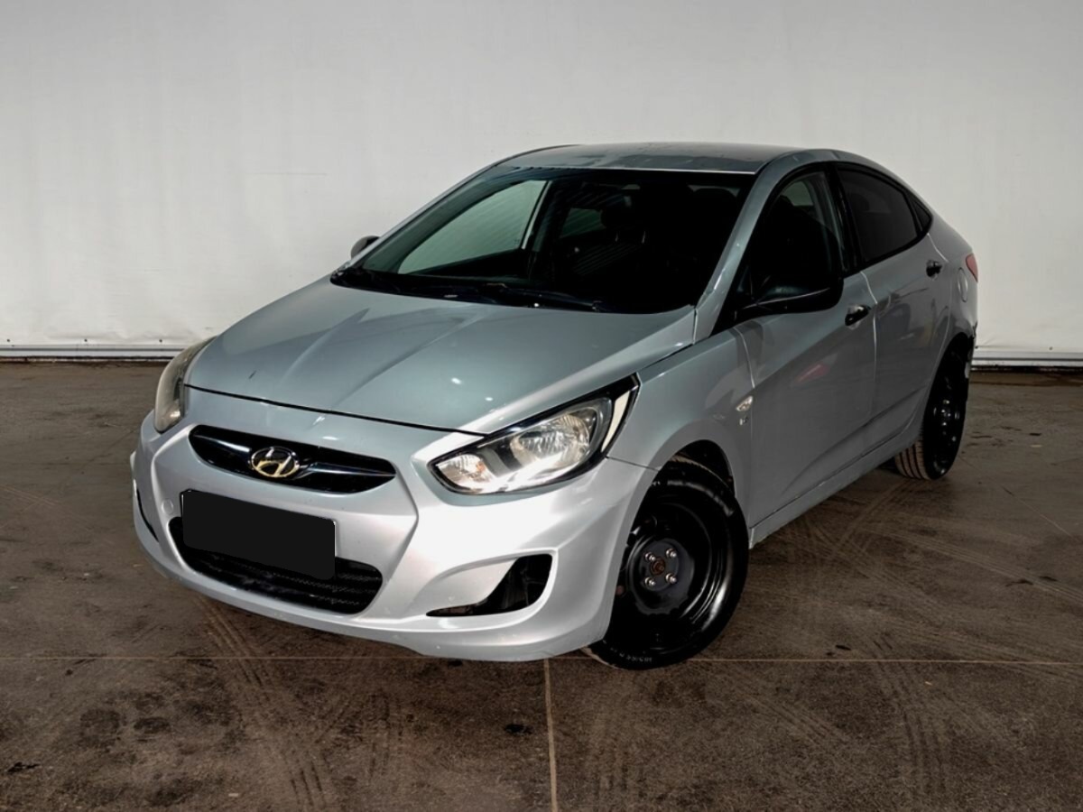 Hyundai Solaris I, 2011