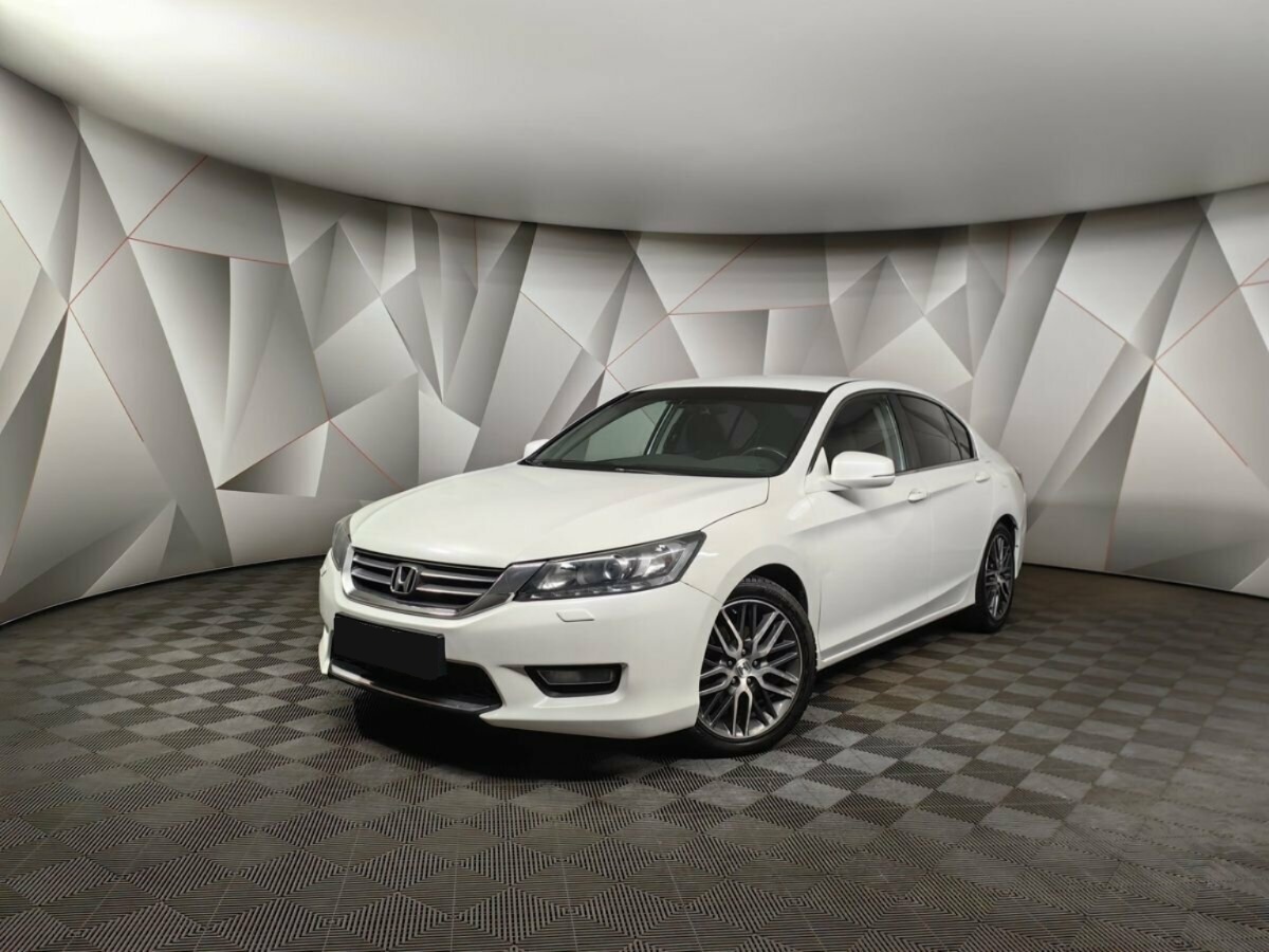 Honda Accord IX, 2013