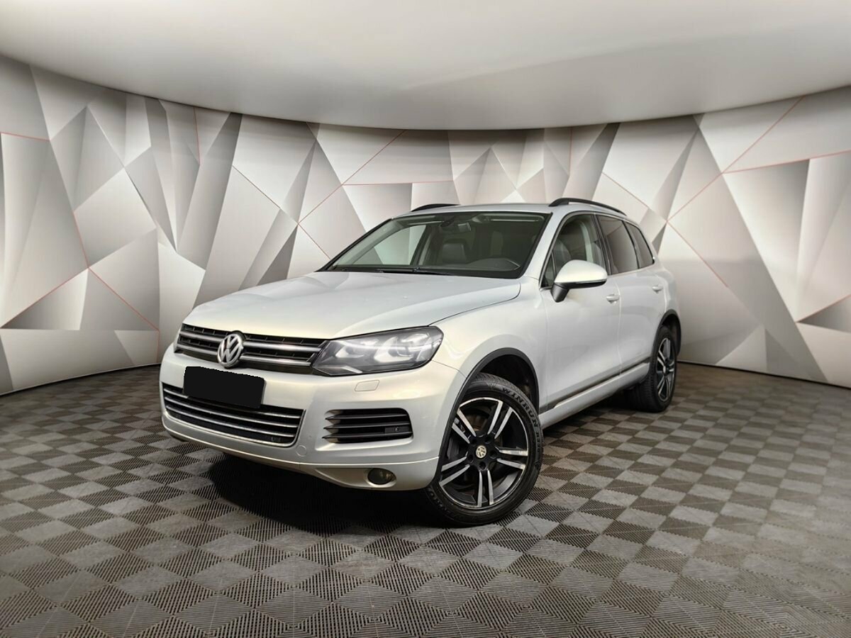 Volkswagen Touareg II, 2012