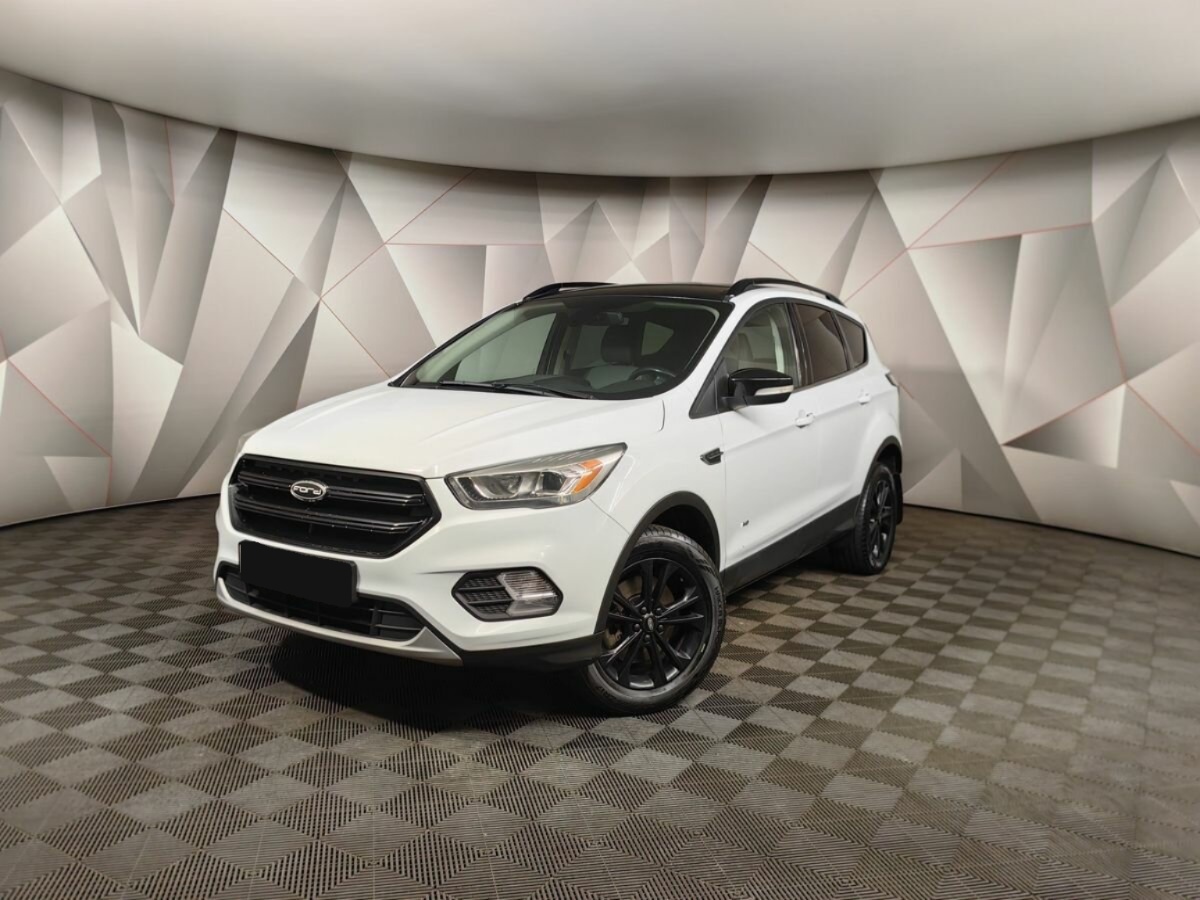 Ford Kuga II Рестайлинг, 2017