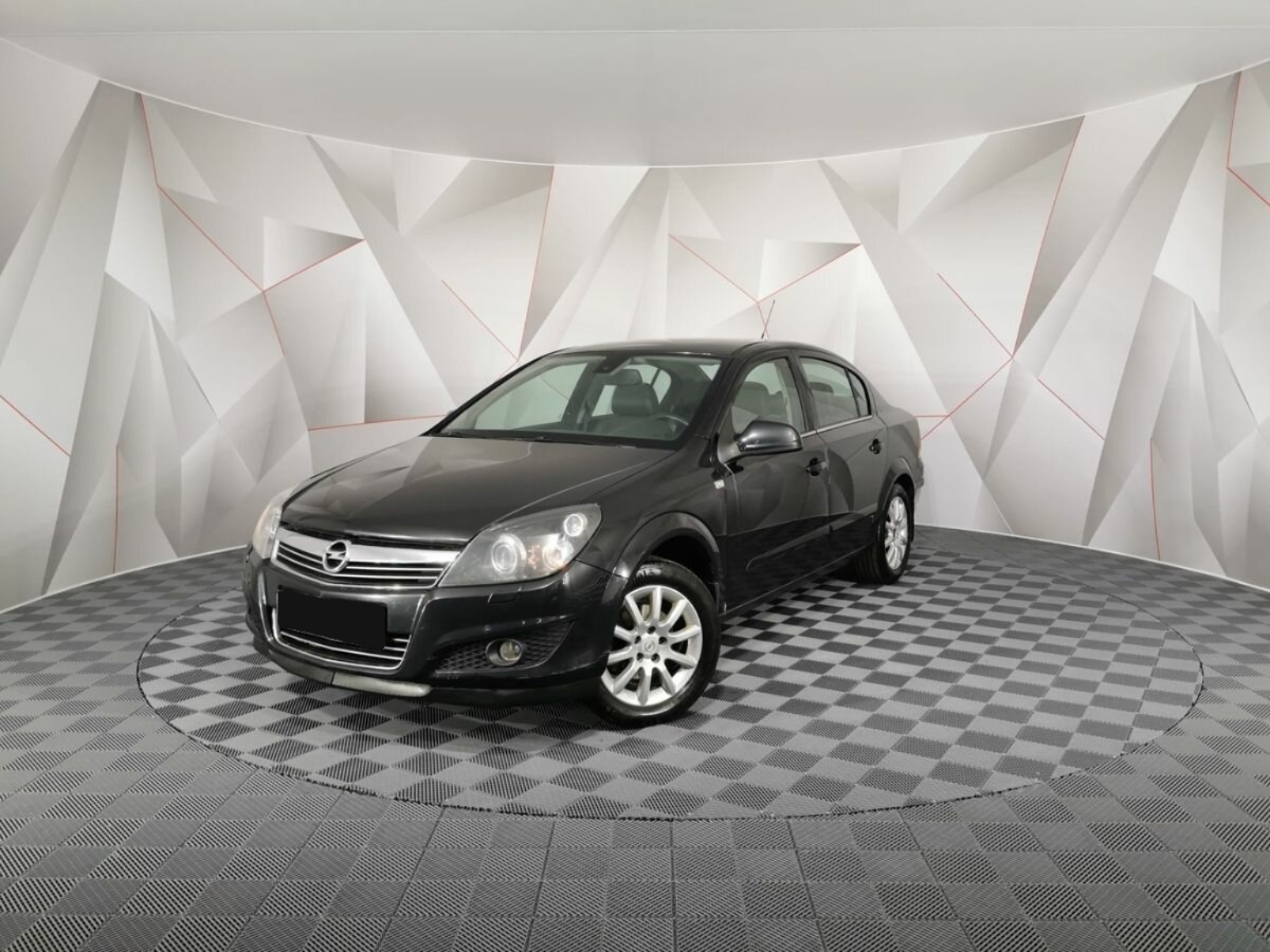 Opel Astra H Рестайлинг, 2013